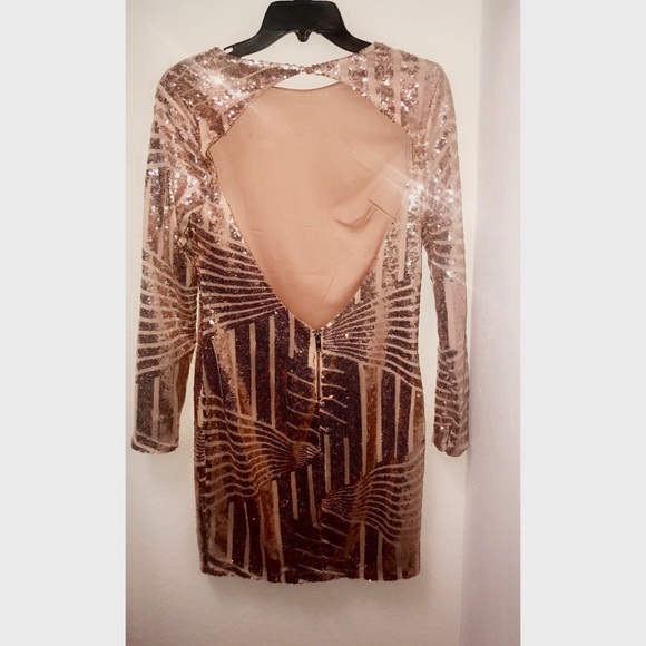 Rose gold sequin dress - Picture 4 of 5